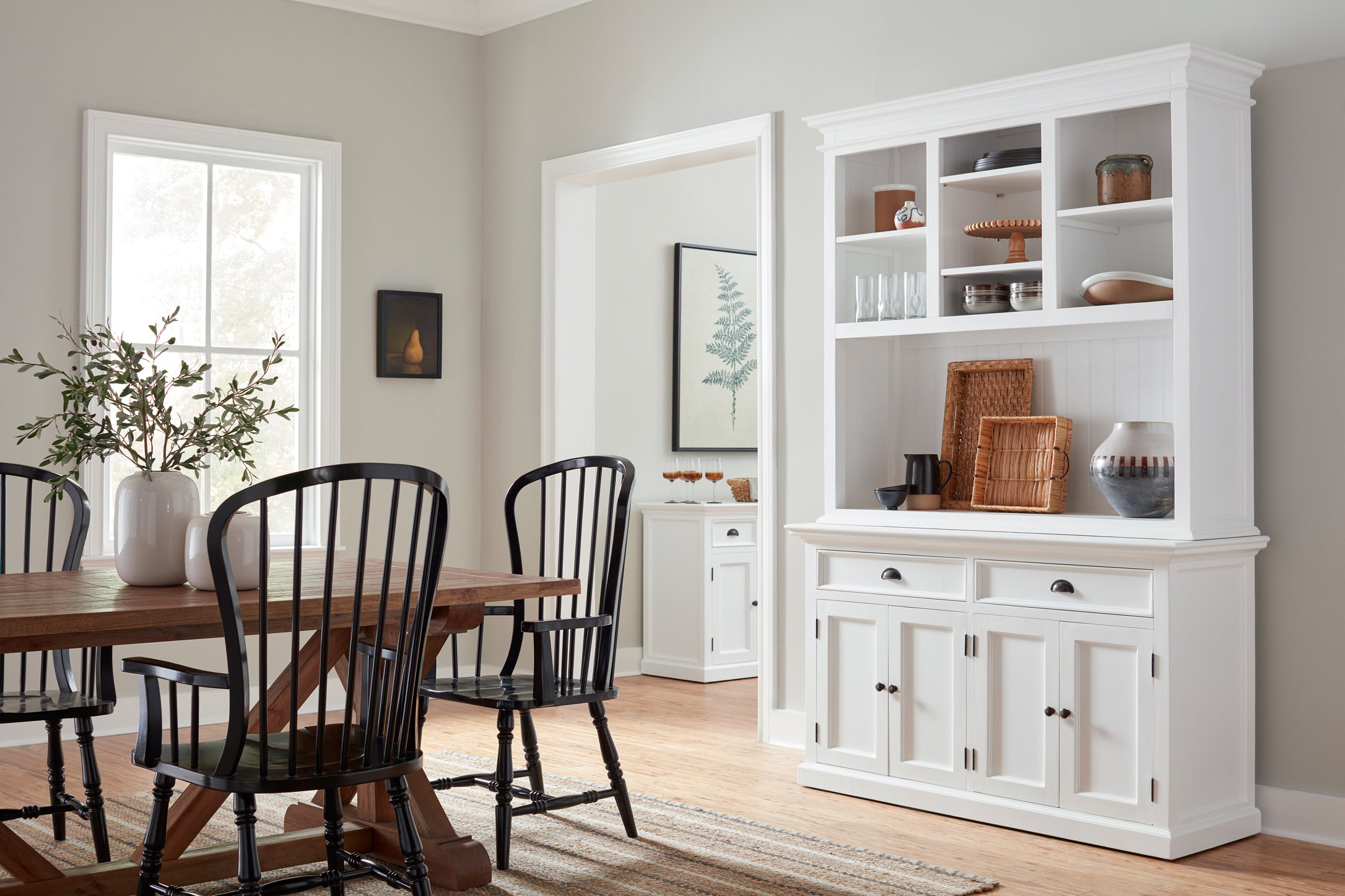 Halifax Hampton Buffet Hutch Unit with 2 Adjustable Shelves