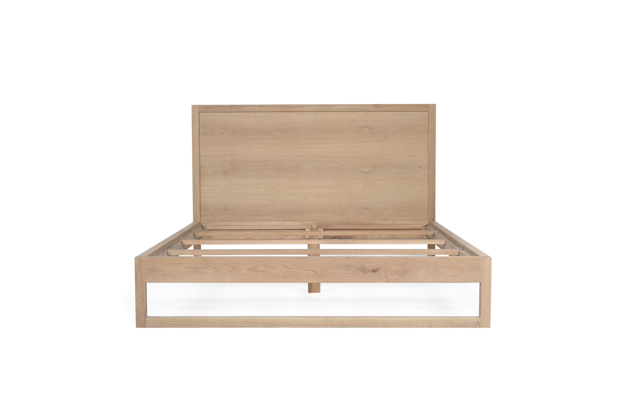 Clovelly American Oak Queen Bed