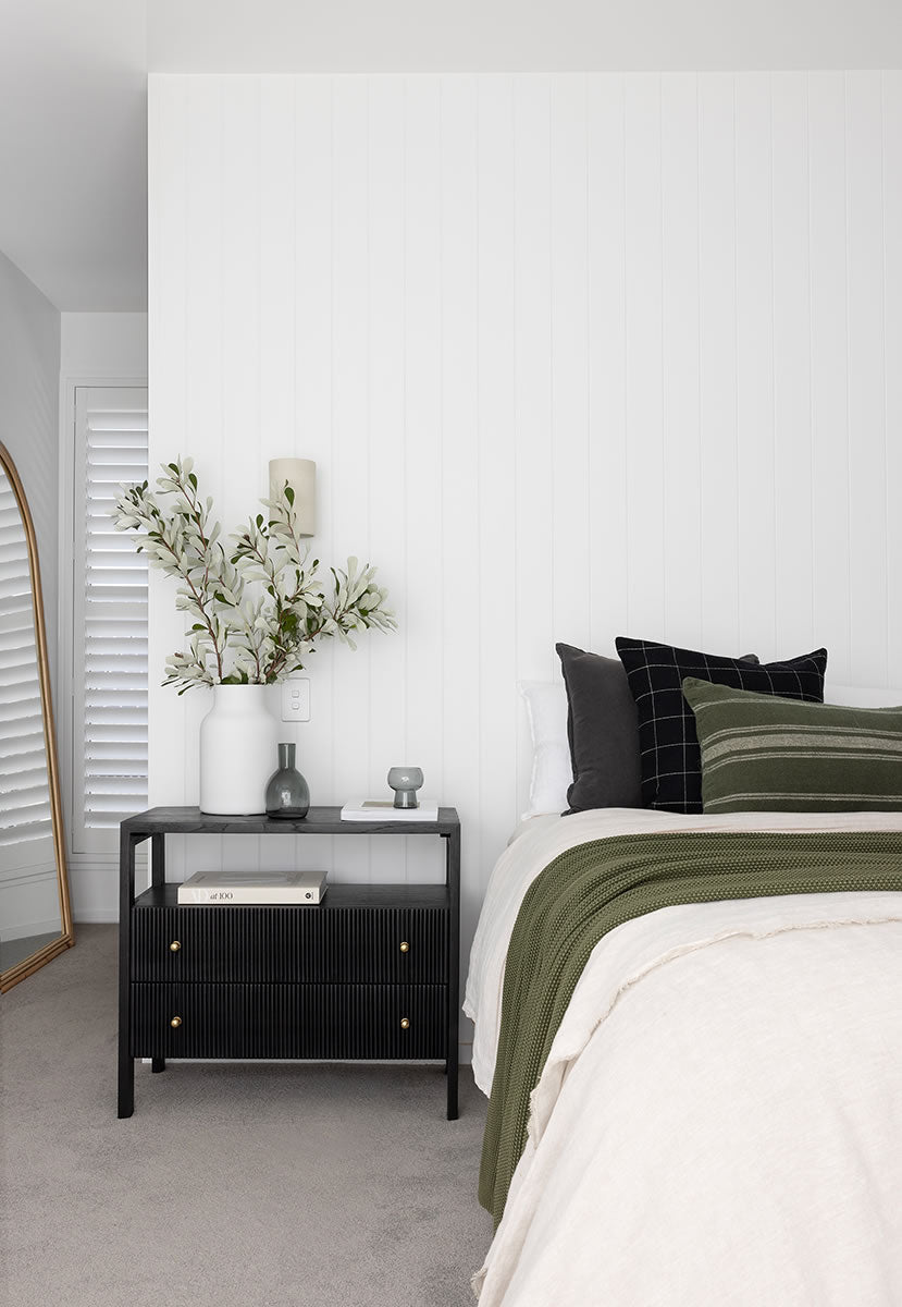 Audrey Nightstand - Black