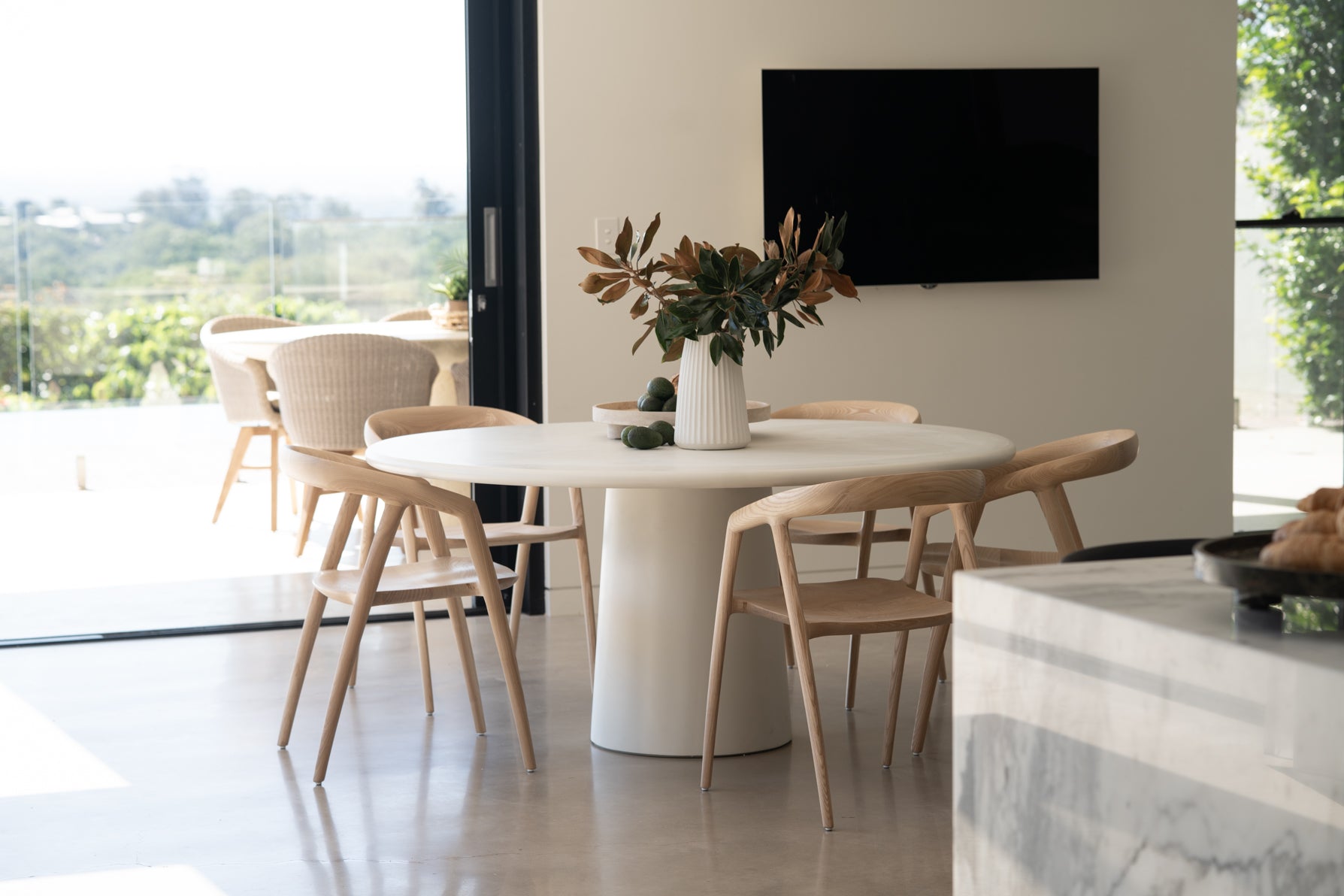 Hugo Dining Table 160cm