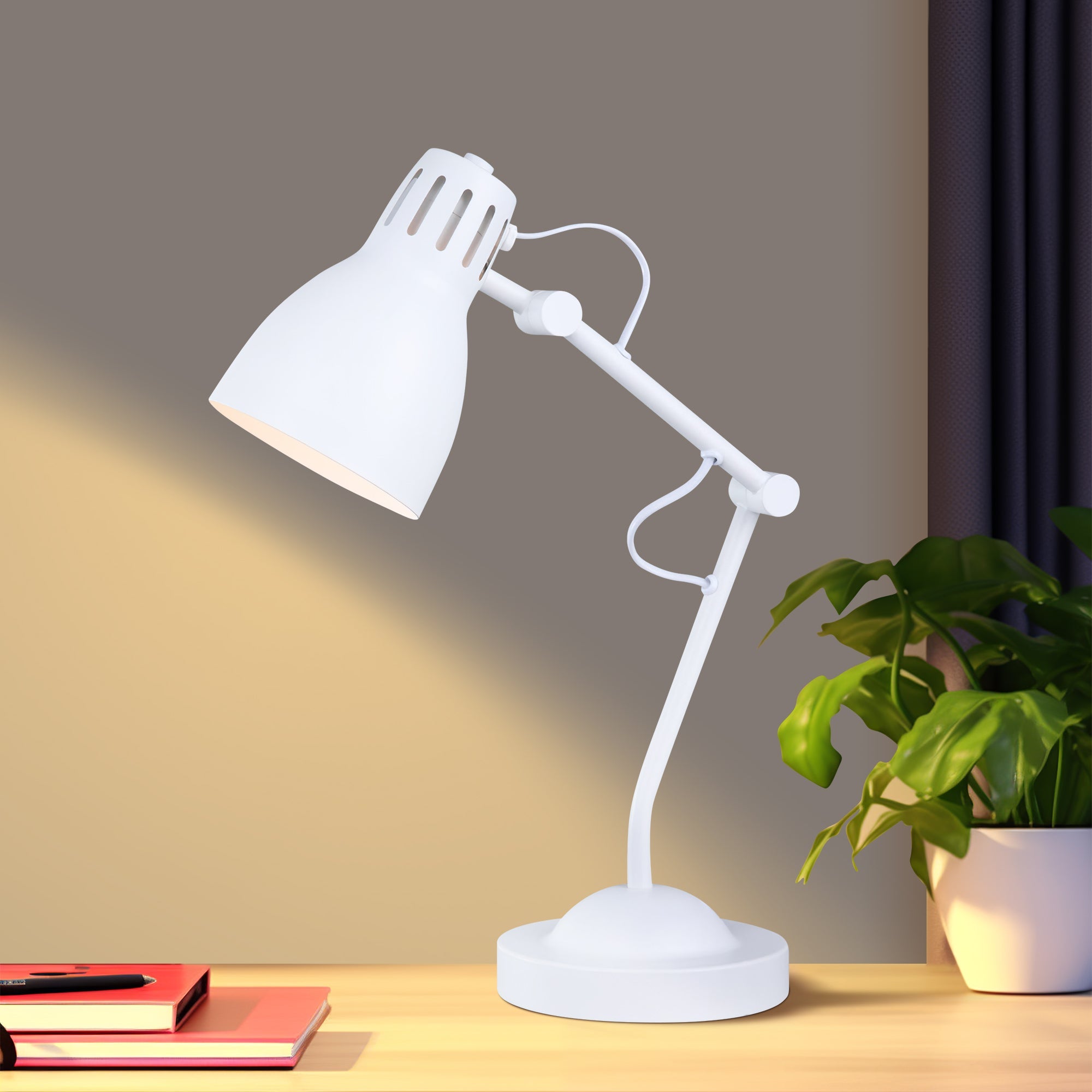 Nord Metal Table Lamp - White