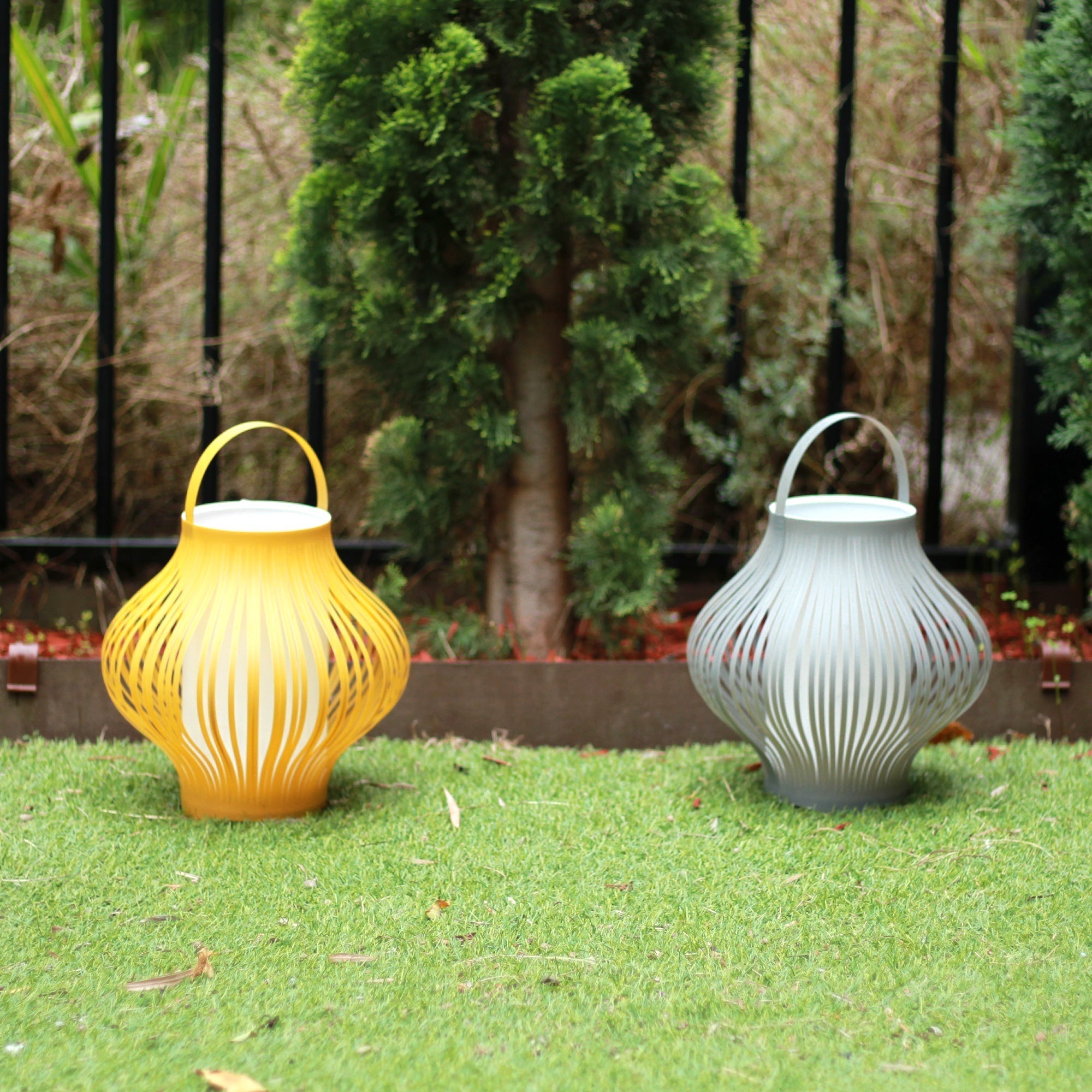 LED Retractable Lantern - Yellow
