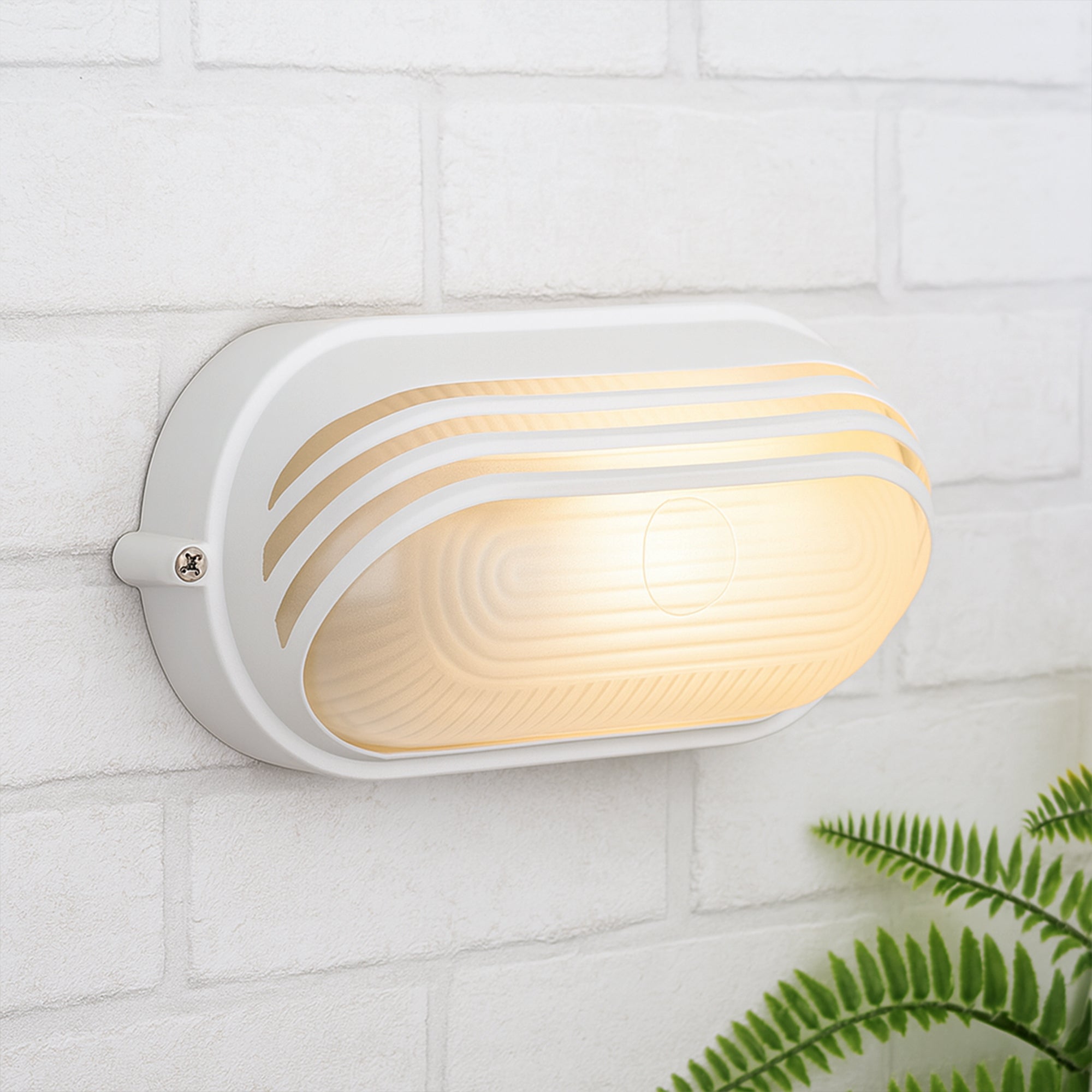 Virell Oval Louvered Outdoor Bunker - White