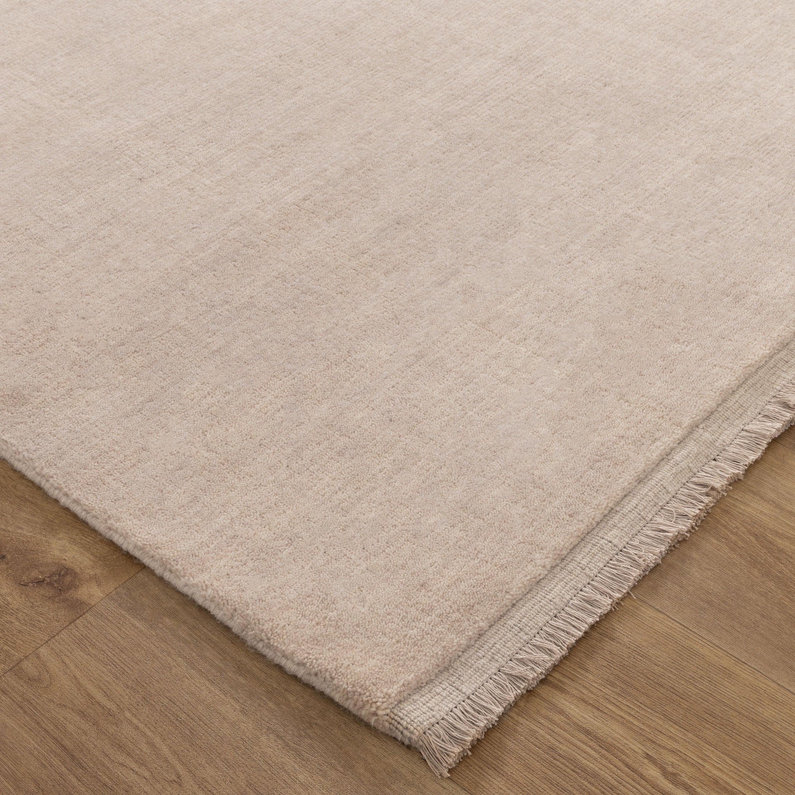 Chanter Hand-Knotted Wool Rug Beige