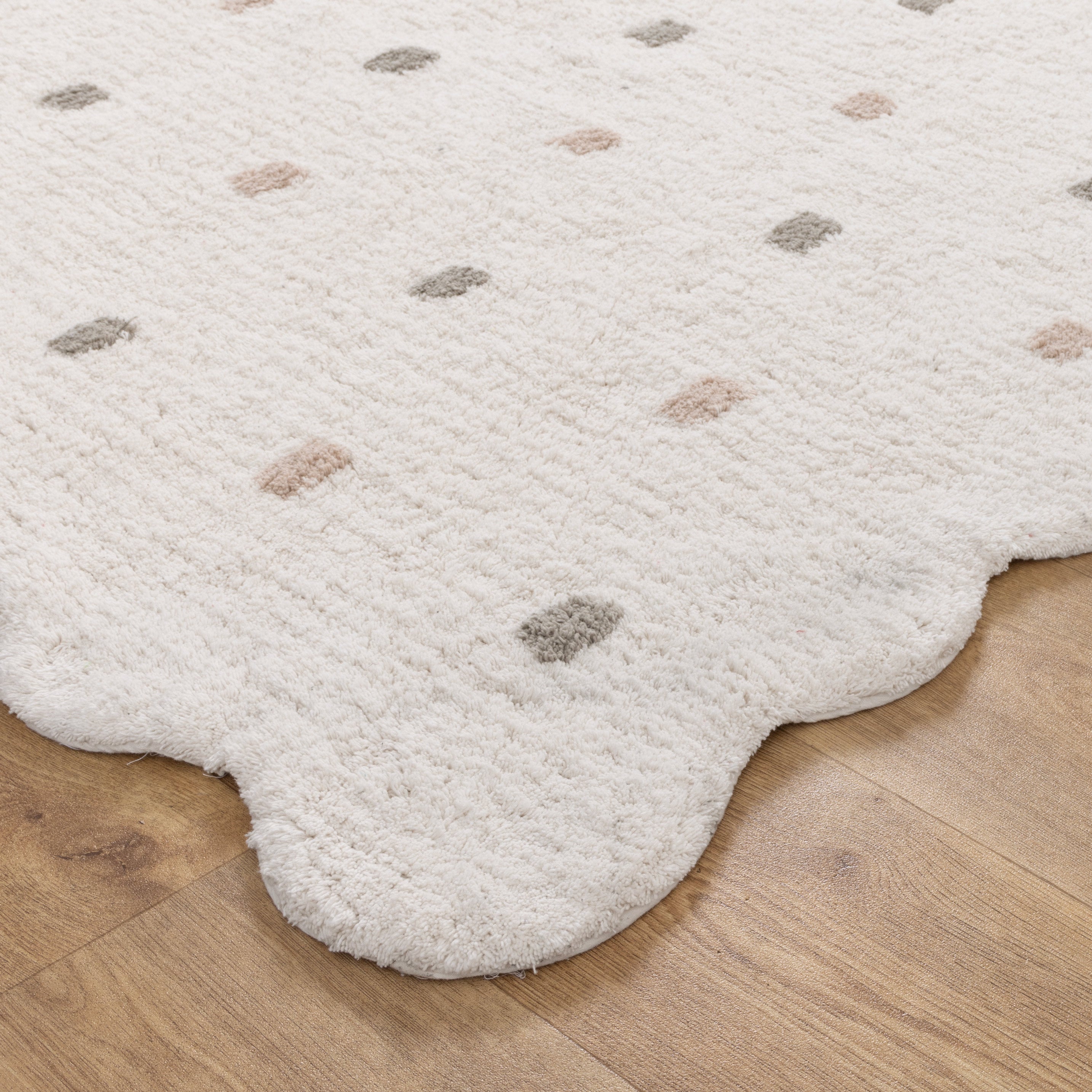 Meldon Rectangle Scalloped Kids Rug White & Multi