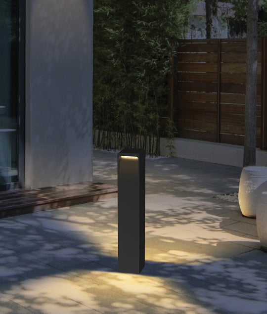 Bollard 13W Square Dark Grey Tri CCT 3/4/6.5K 214/236 /211Lm IP65 H800mm