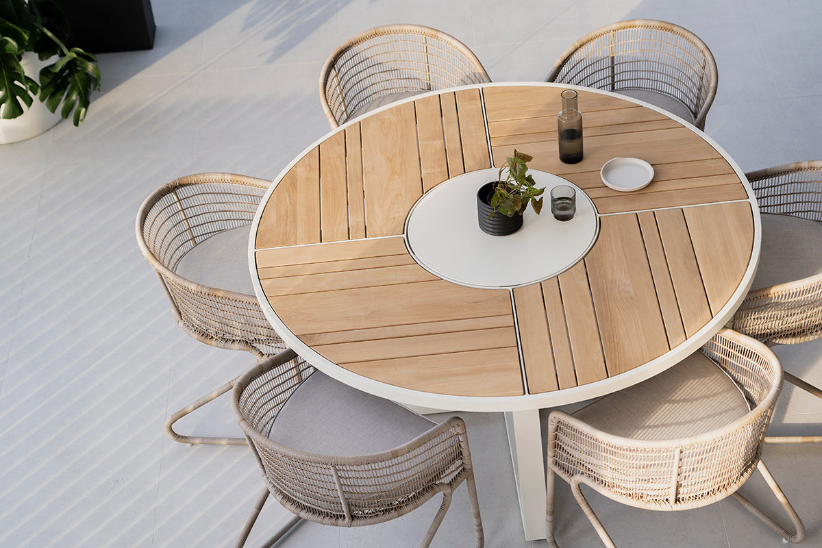 Watego Outdoor Round Dining Table 160cm - White