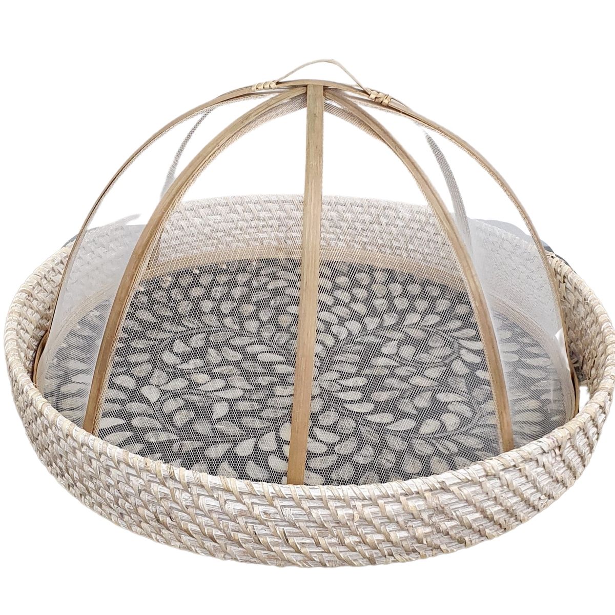 Rattan & Shell Tray With Food Cover